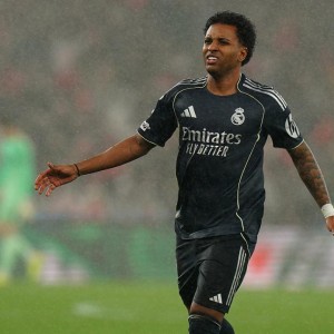 开云网址-皇马再遭暴击！6000万红星辱骂主裁被官宣禁赛2场 无缘欧冠附加赛